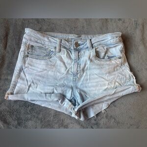 American Eagle Denim Shorts - Size 8
